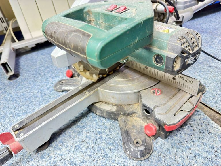 Розпродаж Metabo kgs 216 m, продавець Техноскарб