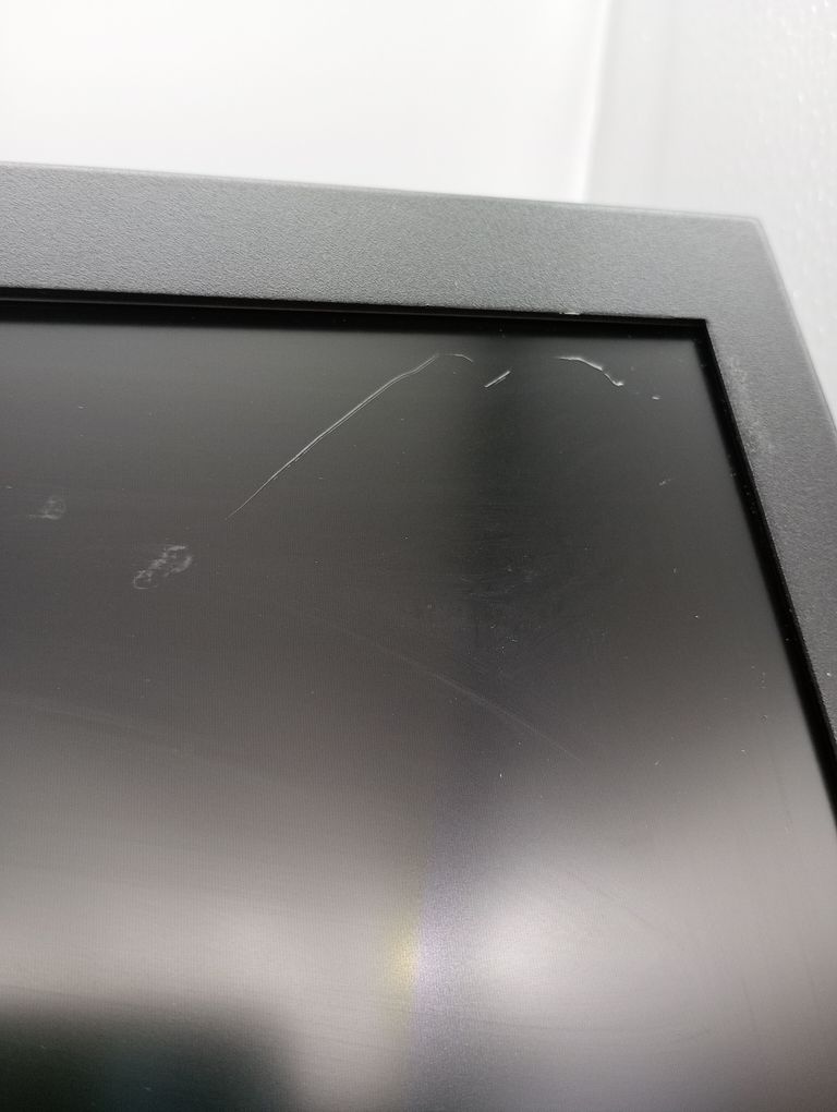 Дешево Konvision KVM-1930W з ломбарду