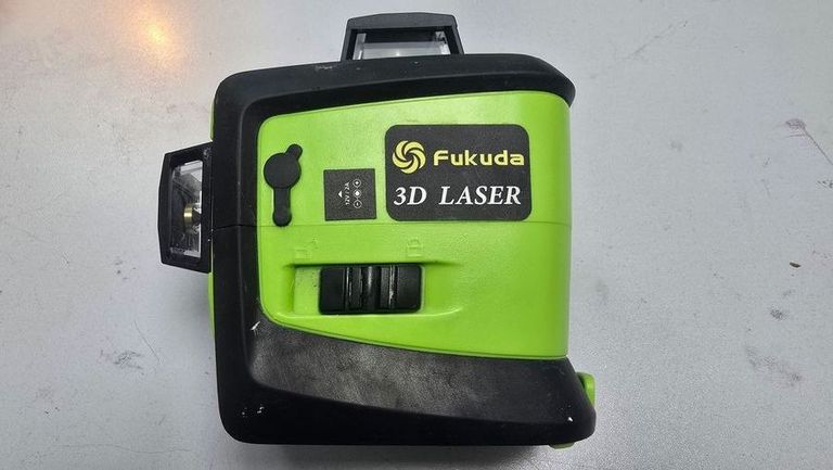 Купить - laser level 3d-sh12 красный луч Б/У