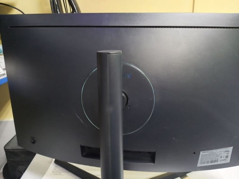 Распродажа Samsung c27fg73, продавец Техноскарб