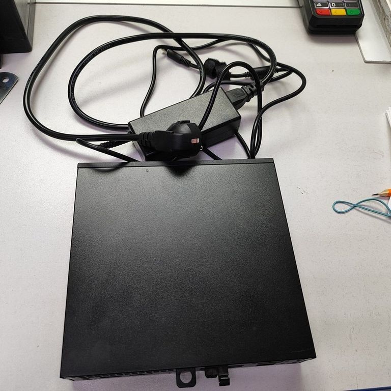 Пк intel core i3-9100t/ram 8 gb/hdd відсутній/ssd 240 gb/інтегрована Код:01-200599488. Изображение 5