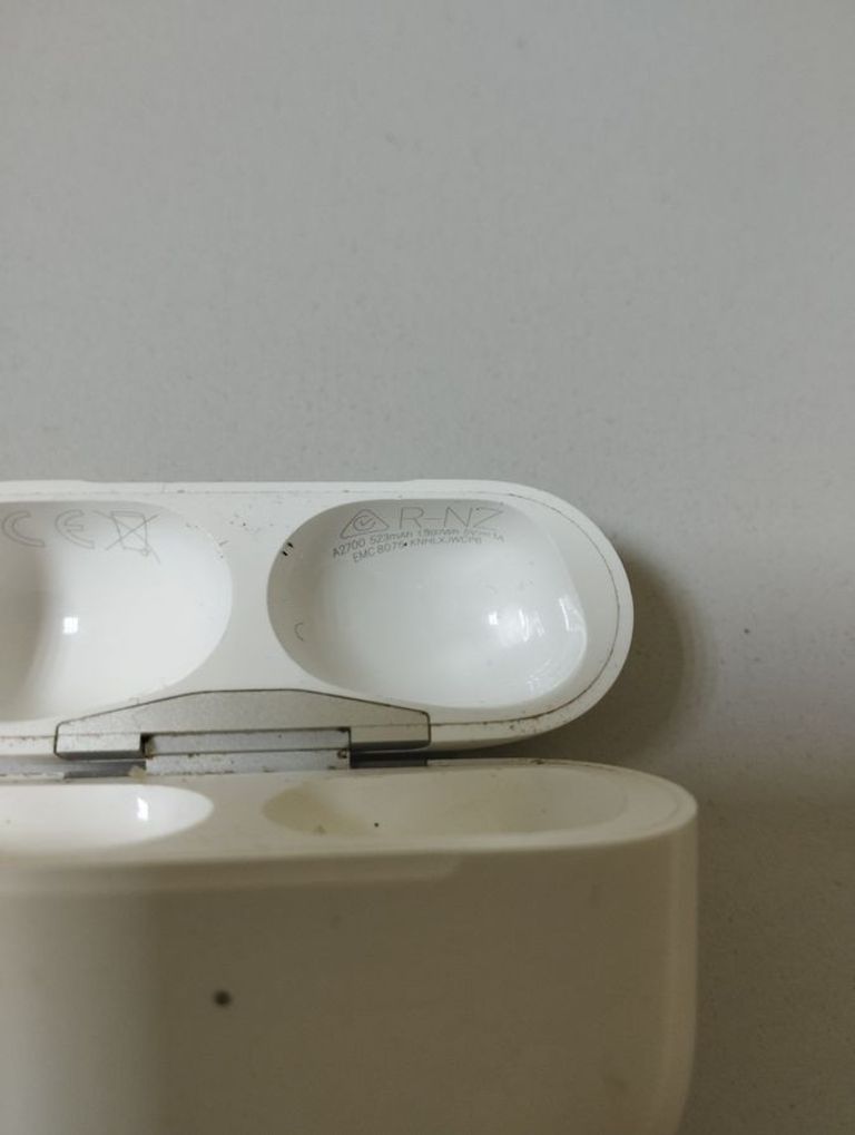 Apple airpods pro 2nd generation magsafe Код:01-200835930. Зображення 6