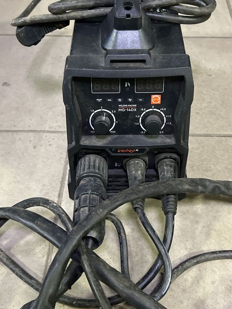 Дешево Dnipro-M mg-14dx з ломбарду