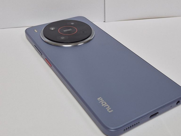 Zte Nubia V70 Max 6/128GB Gray Код:01-200849073. Зображення 9