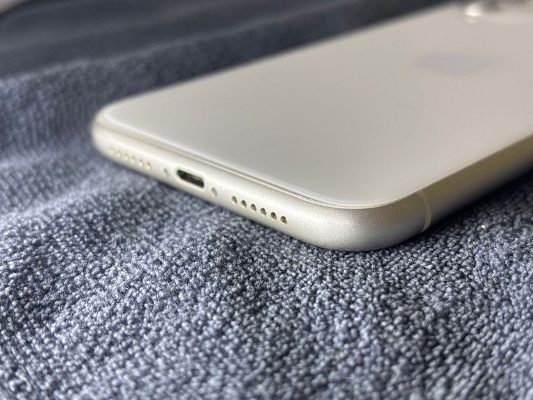 Apple iphone 11 64gb Код:01-200853522. Зображення 7