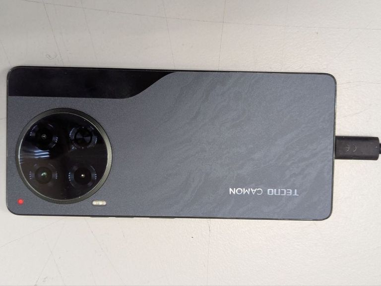 Tecno camon 30 cl6 8/256gb Код:01-200846606. Зображення 6
