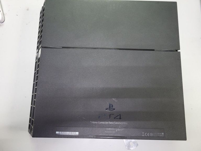 Купити Sony playstation 4 500gb Б/У