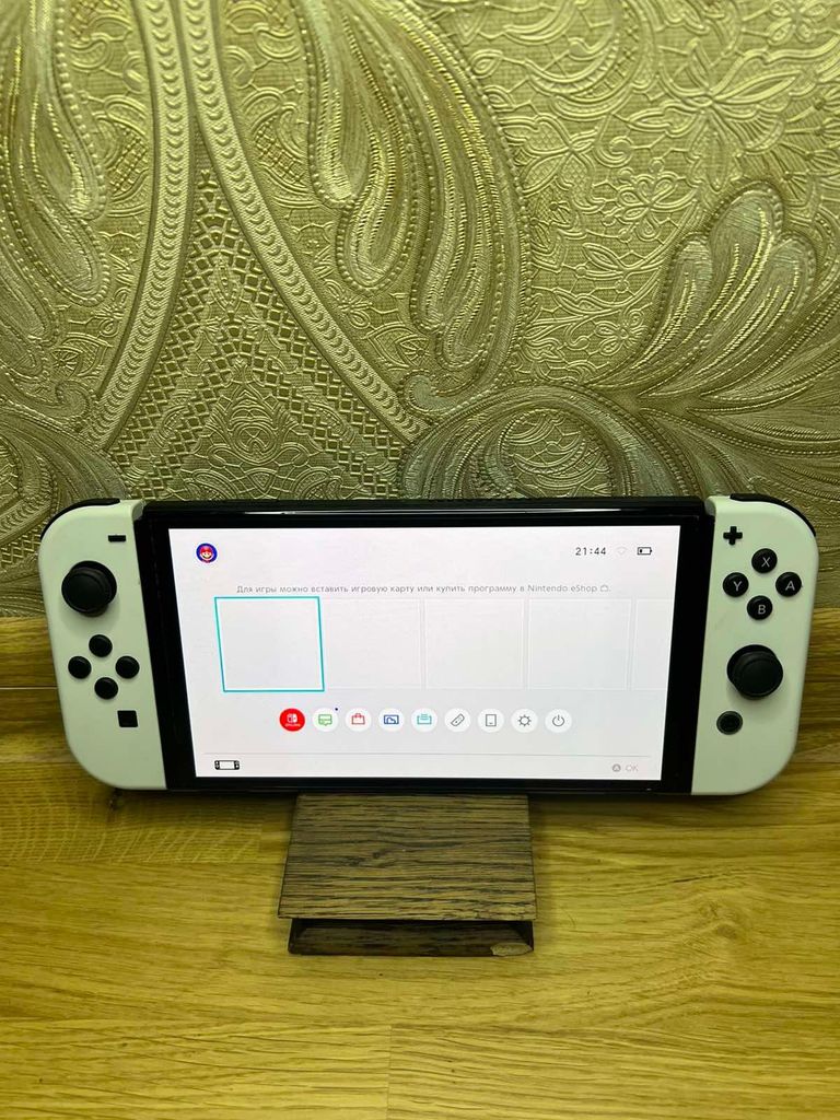 Ігрова приставка Nintendo Switch OLED (HEG-001) Код:null. Зображення 4