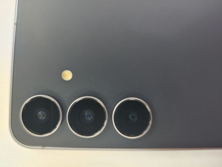 Samsung galaxy s25 fe 8/512gb Код:01-200861370. Зображення 6