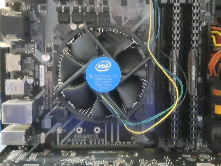 Пк intel core i3-9100f/ram 16 gb/hdd 320 gb/ssd 120 gb+250 gb/nvidia gtx 1060 (geforce) 3gb gddr5 192b Код:01-200861589. Зображення 10