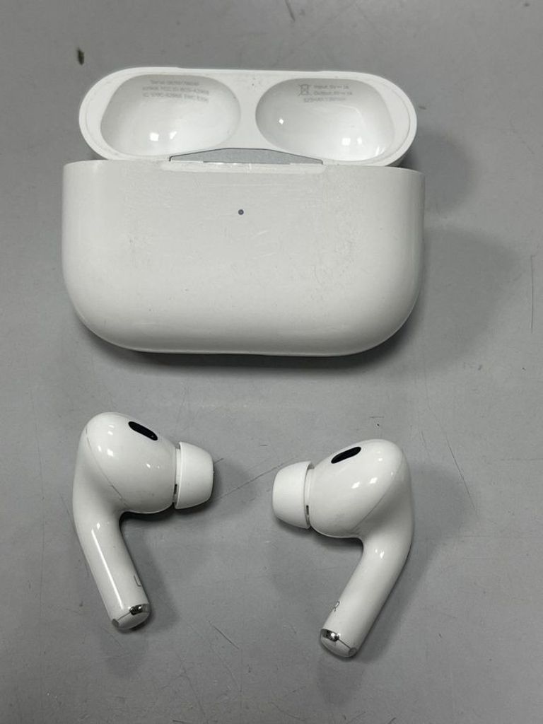 Розпродаж Apple airpods pro 2nd generation with magsafe charging case usb-c, продавець Техноскарб