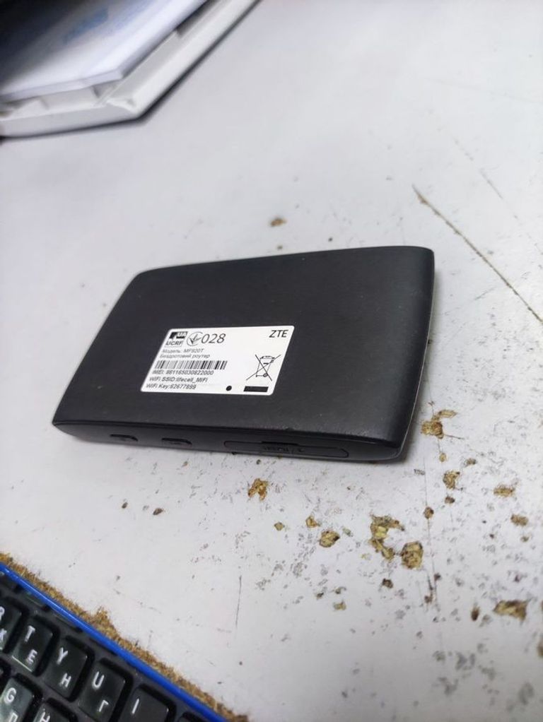 Оголошення Zte mf920t Б/У