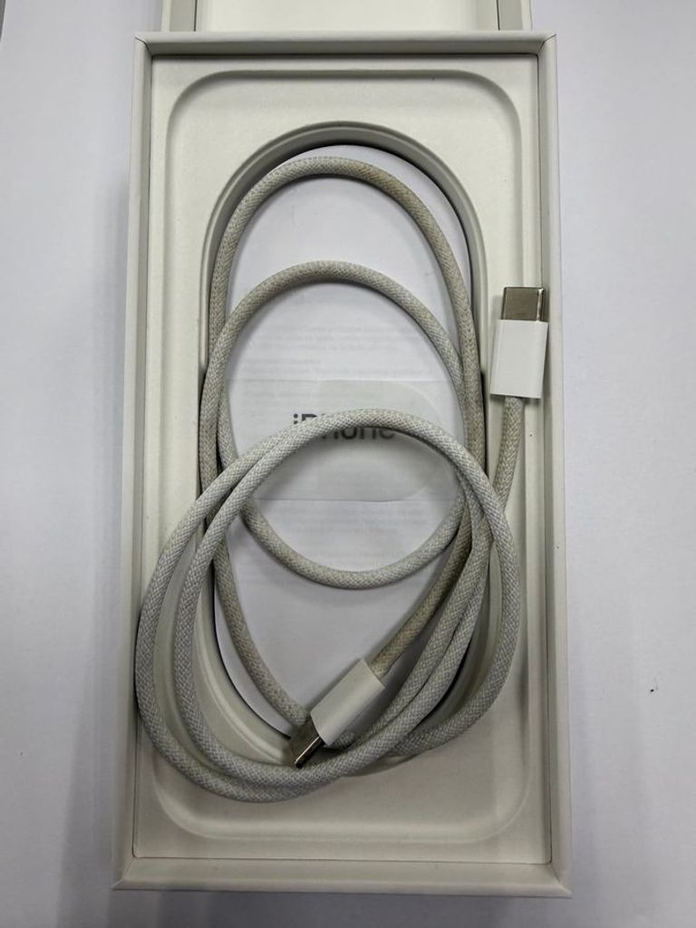 Apple iphone 16 pro 256gb Код:01-200868688. Изображение 7