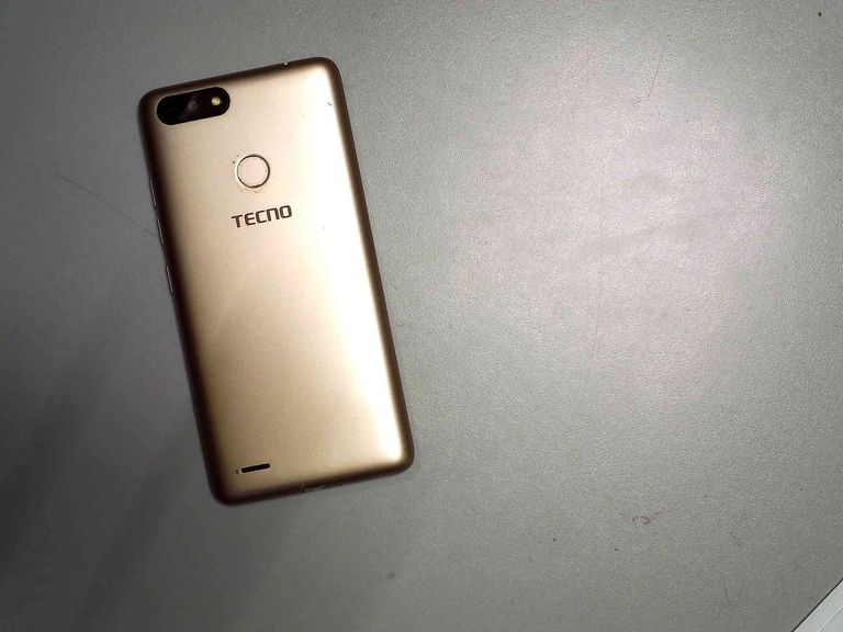 Оголошення Tecno pop 2f b1g 1/16gb Б/У