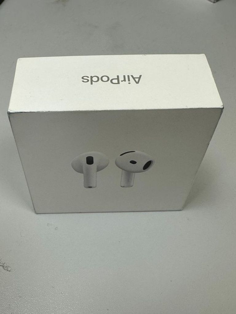 Купить Apple airpods 4 Б/У