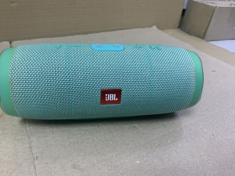Оголошення Jbl charge 3 Б/У