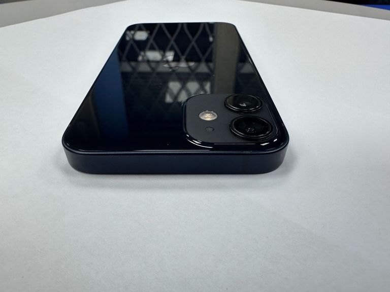 Apple iPhone 12 mini 64GB (PRODUCT)RED Код:01-200892048. Зображення 10