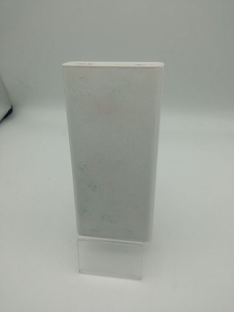 Купить Xiaomi mi power bank 3 20000 mah usb-c 18w Б/У