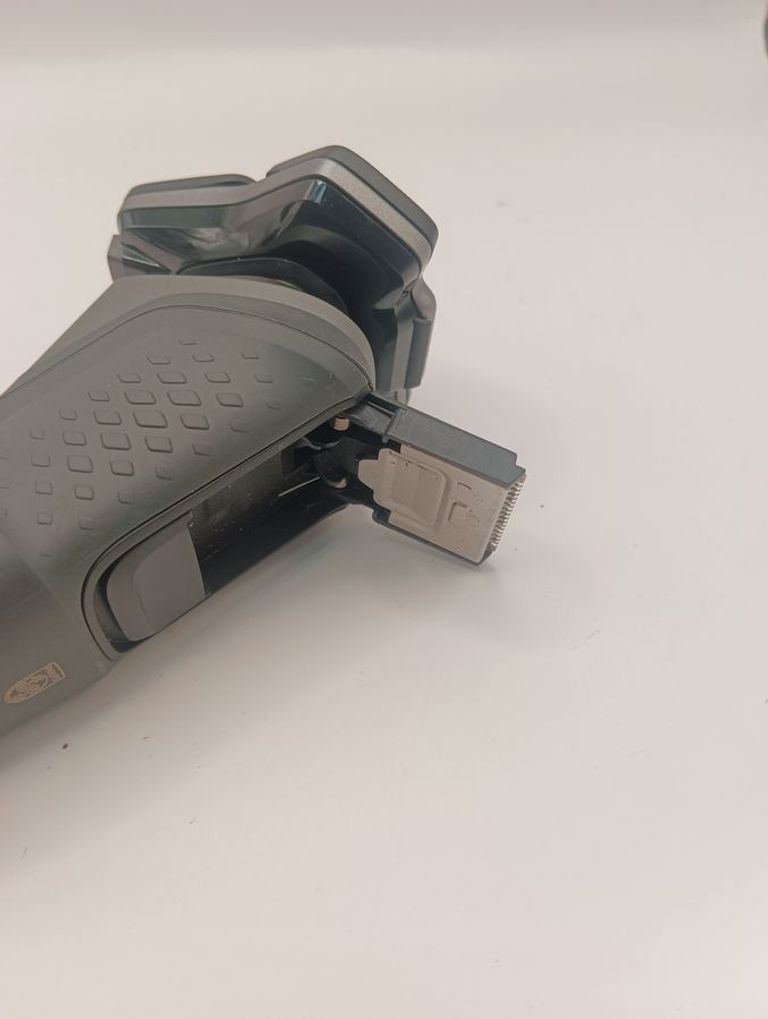 Дешево Philips Shaver series 5000 S5587/10 з ломбарду