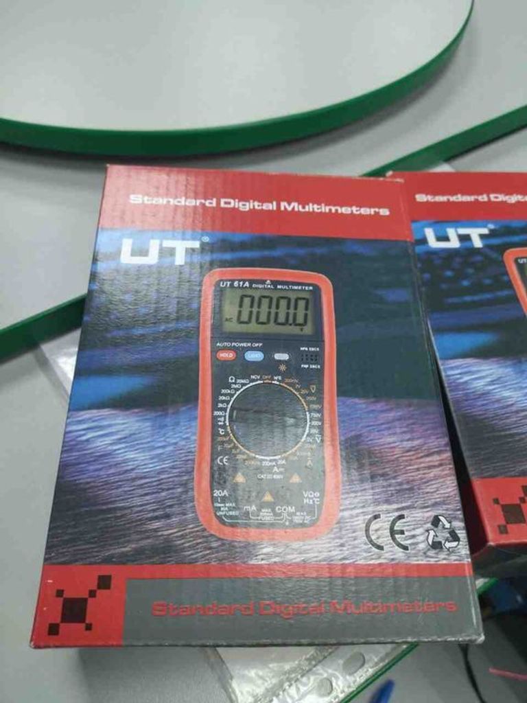 Дешево Uni T UT61A з ломбарду