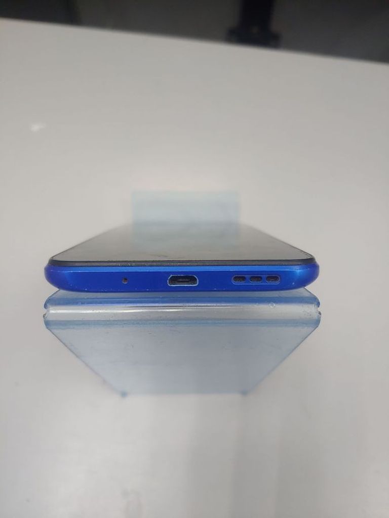 Дешево Xiaomi redmi 9c nfc 2/32gb з ломбарду