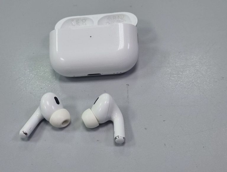 Apple airpods pro 2nd generation magsafe Код:01-200909409. Зображення 6