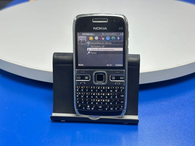 Купити Nokia e72 Б/У