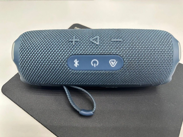 Оголошення Jbl flip 7 Б/У