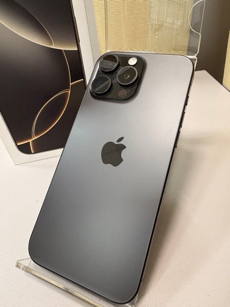 Купити Apple iphone 16 pro max 256gb Б/У