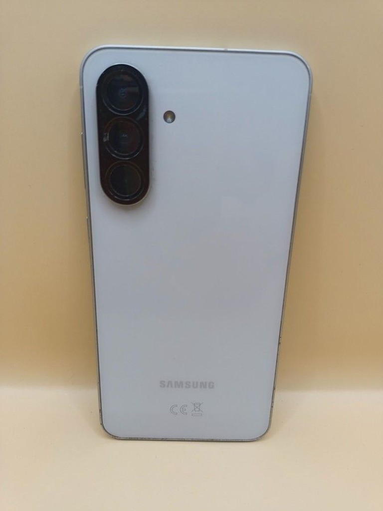Купити Samsung galaxy a56 5g 8/256gb Б/У