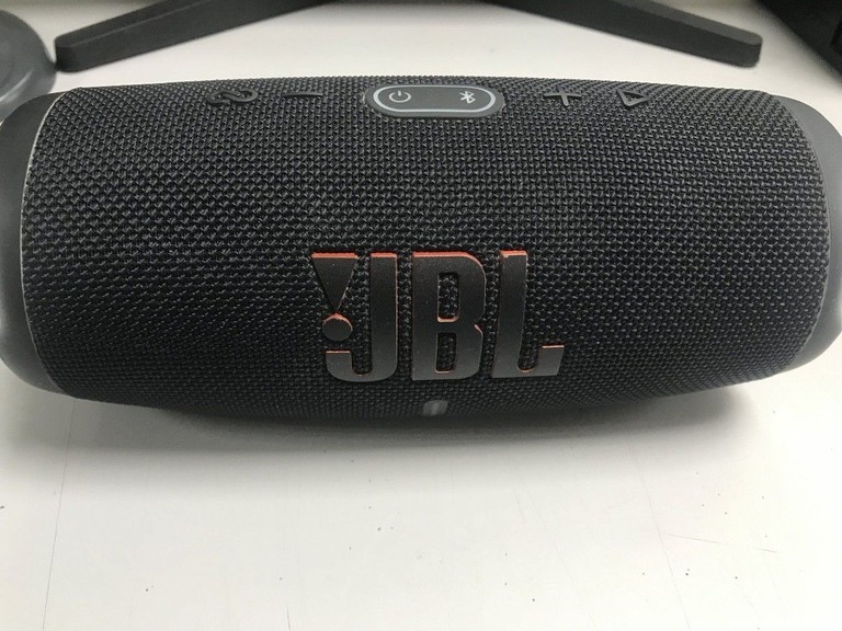 Купити Jbl charge 5 Б/У