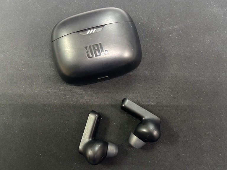 Купити Jbl tune 245 nc Б/У