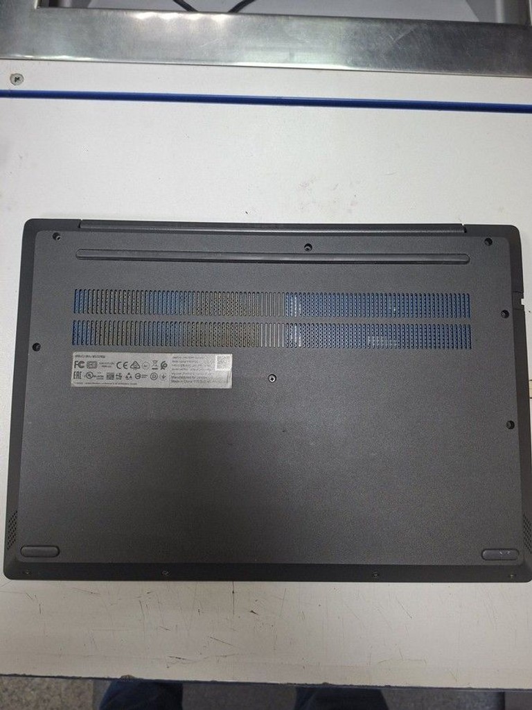 Дешиво Lenovo 15/core i5 9300hf ddr4/16gb ddr4/hdd 1000 gb/ssd 256 gb/geforce gtx1650 4gb с ломбарда