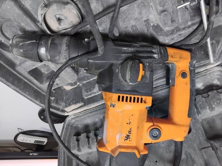 Дешиво Machtz MRH-1650B с ломбарда
