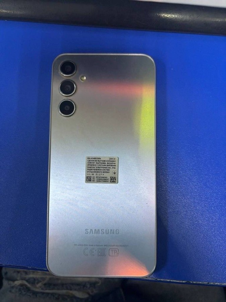 Оголошення Samsung galaxy a34 5g sm-a346e 8/256gb Б/У