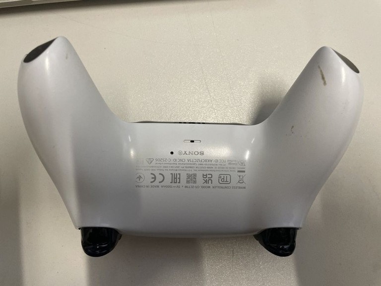 Объявление Sony DualSense Black Б/У