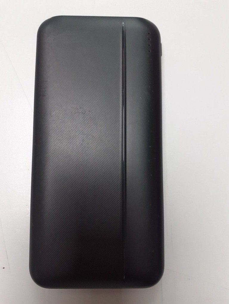 Оголошення Rivacase VA2031 10000mAh Black Б/У