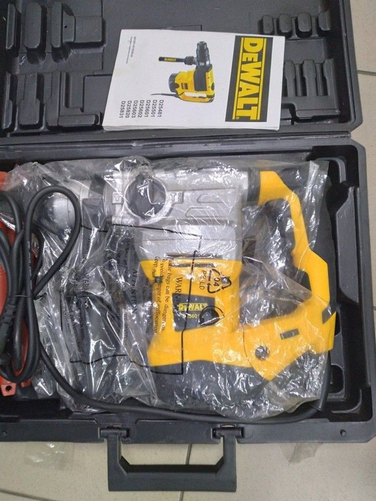 Оголошення Dewalt(Копія) d25601k Б/У