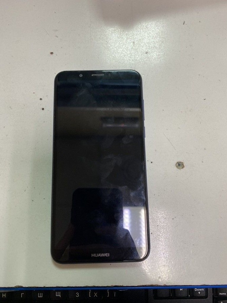 Купити Huawei y7 prime 2018 3/32gb Б/У