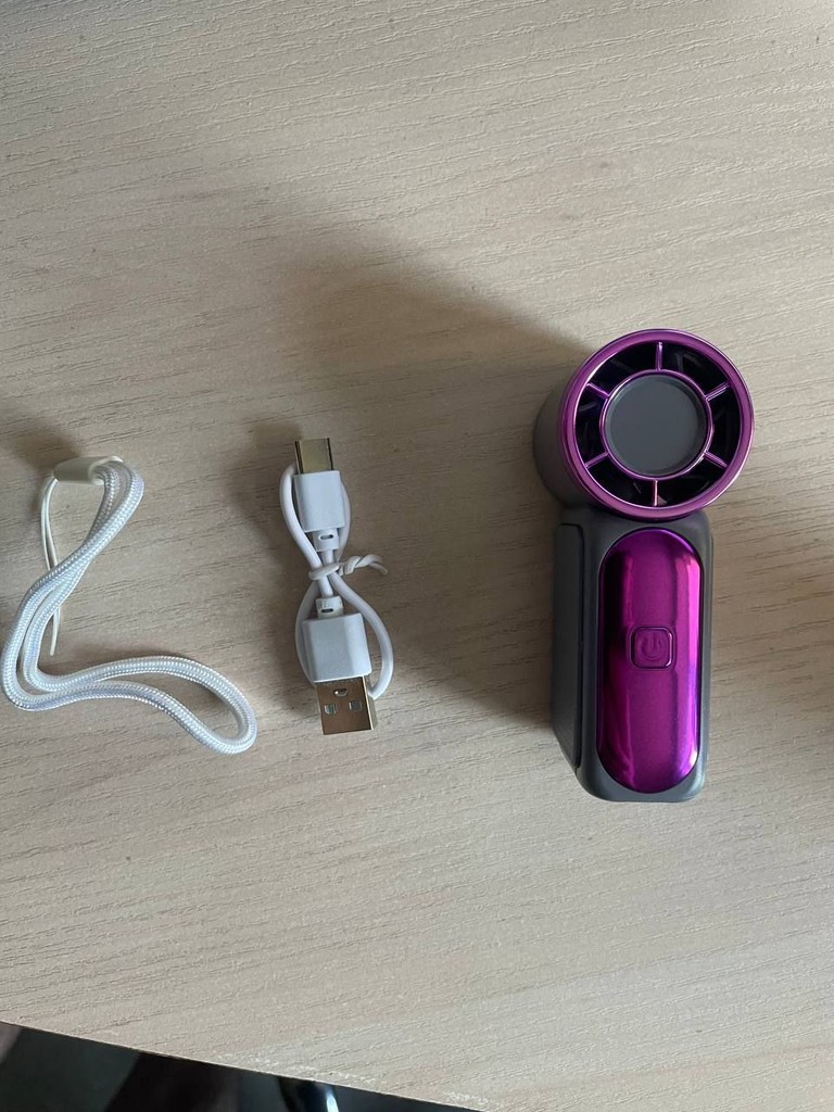 Купити Портативний ручний акумуляторний вентилятор X-688 з LED-дисплеєм та USB-зарядкою міні вентилятор з регулюванням швидкості для до Б/У