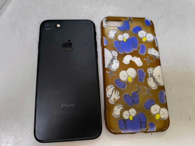 Дешево Apple iphone 7 32gb з ломбарду