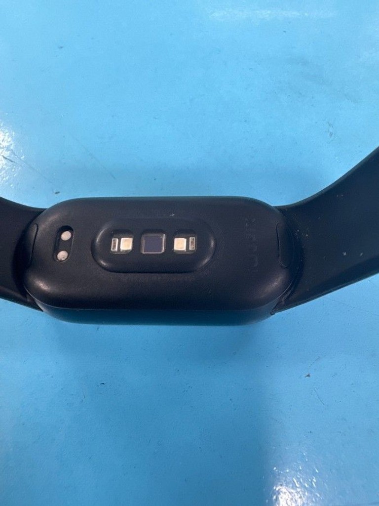 Дешиво Xiaomi smart band 9 с ломбарда