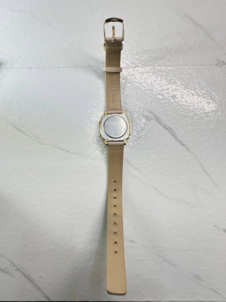 Объявление Casio LA670WEFL-9EF Б/У