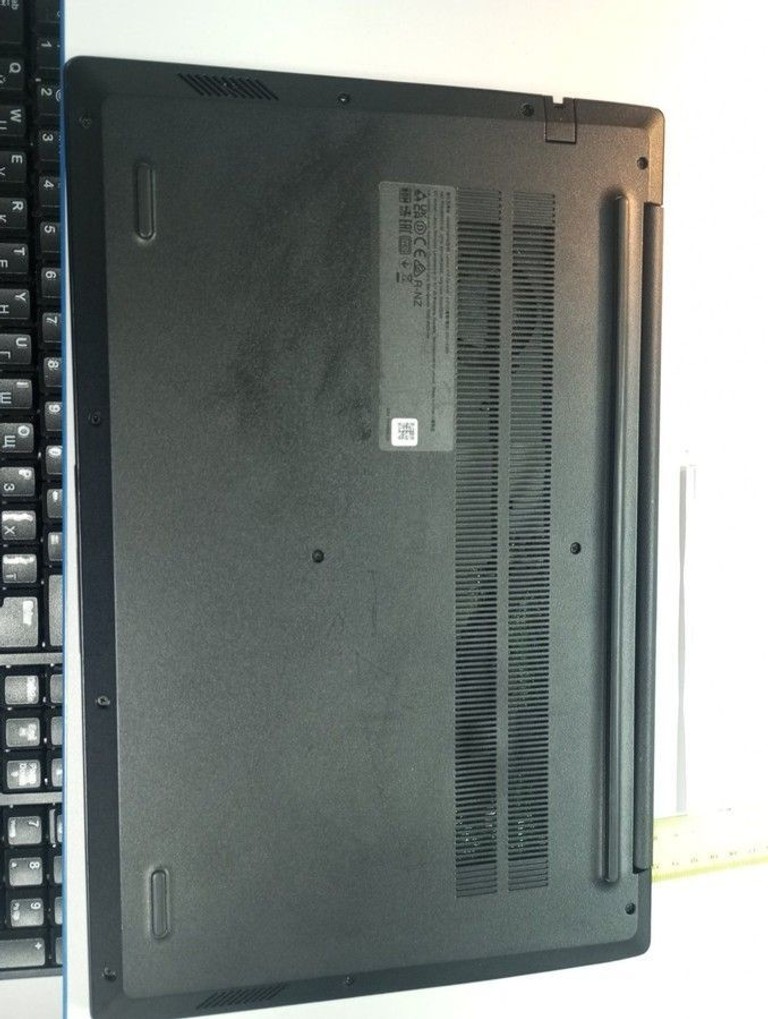 Купити Lenovo 15/ryzen 5 7520u ddr5/8gb ddr5/hdd *відсутній/ssd 256 gb/*інтегрована Б/У