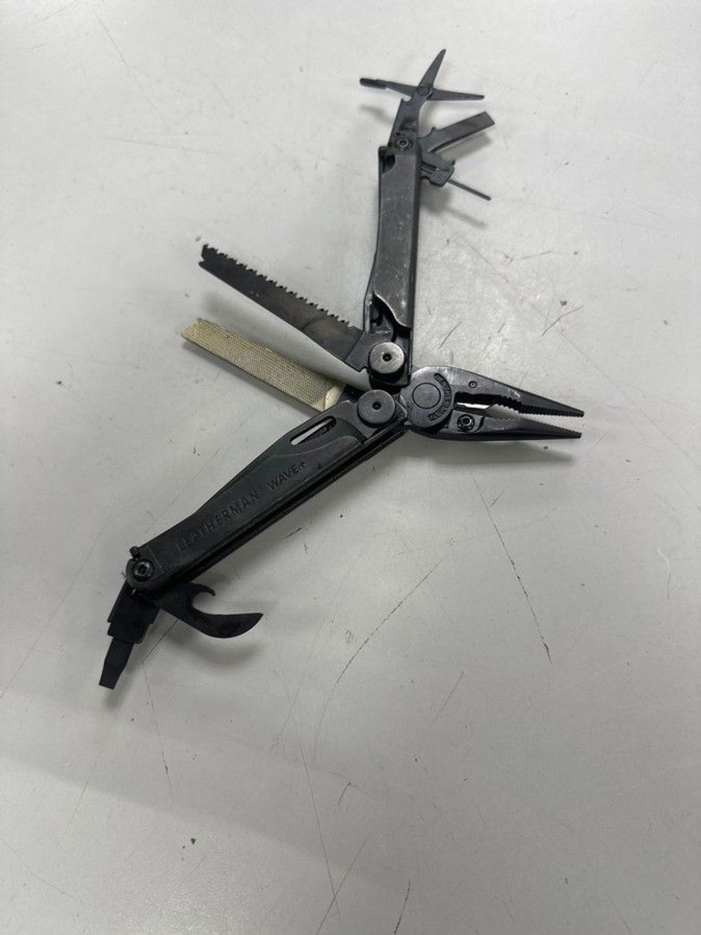 Оголошення Leatherman wave plus Б/У