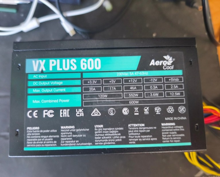 Купити AeroCool VX PLUS 600 Б/У