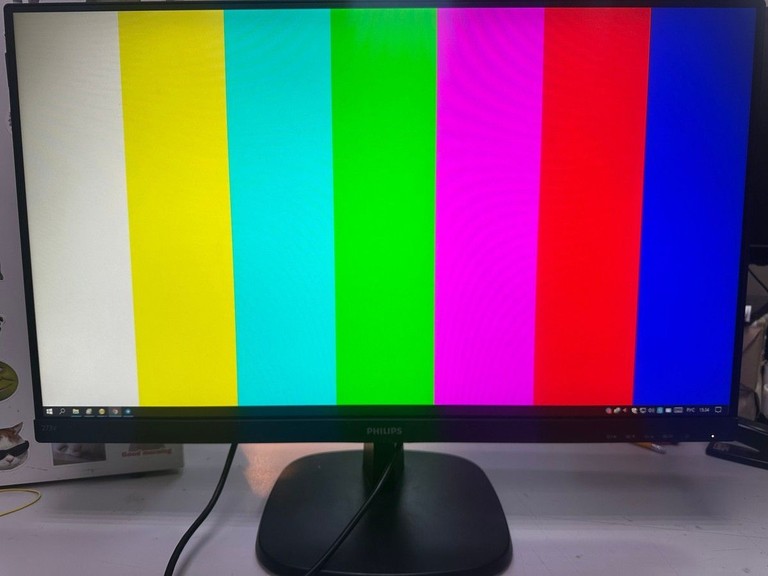 Купити Philips 243v7q Б/У