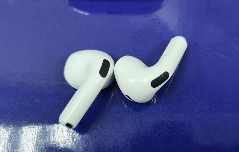 Apple airpods 4 Код:01-201149952. Изображение 5