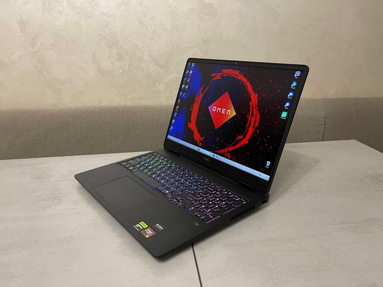 Оголошення HP OMEN 16-ap0097nr, 16.1" 2.5K QHD+ 240Hz, AMD Ryzen AI 9 365, 32GB DDR5, 1TB SSD, GeForce RTX 5070 8GB GDDR7 Б/У