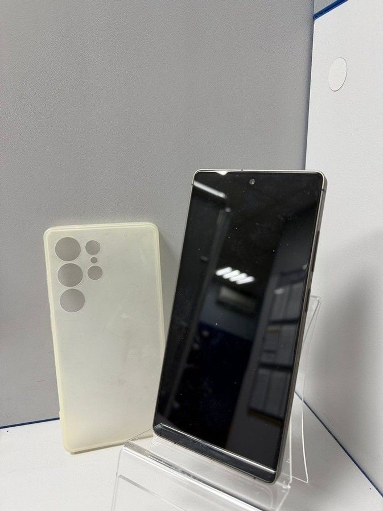 Оголошення Samsung (Копія) s25 ultra 16/1tb Б/У